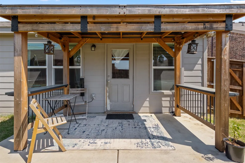 6609 Auburn Dale Road Pilot Point, TX 76258