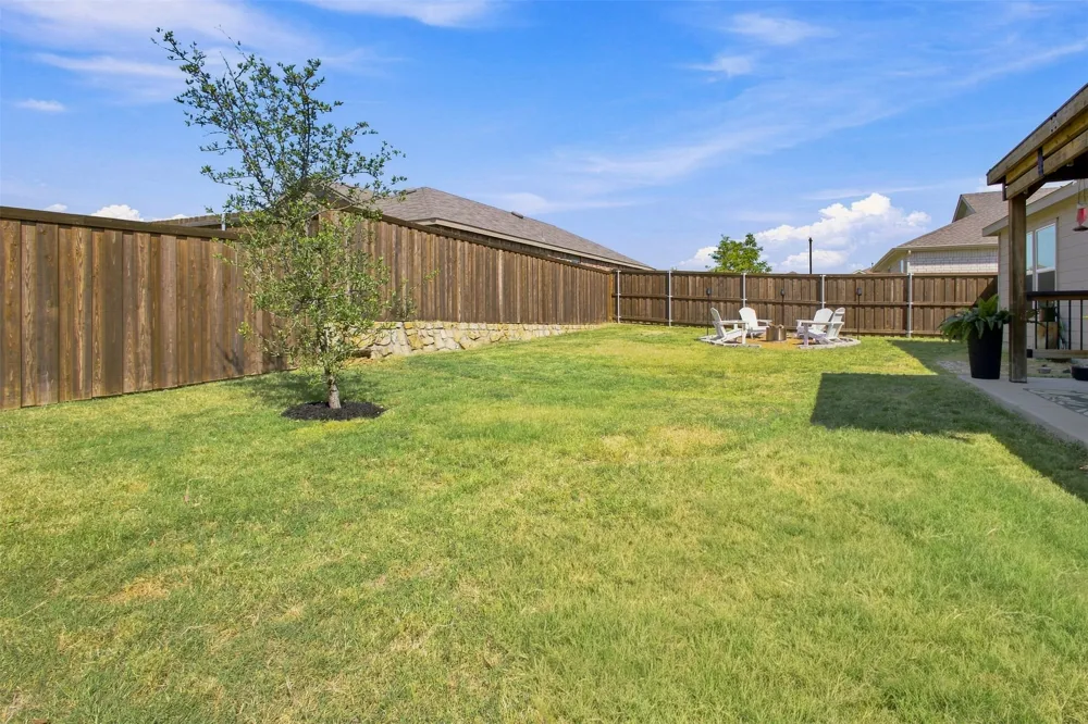 6609 Auburn Dale Road Pilot Point, TX 76258