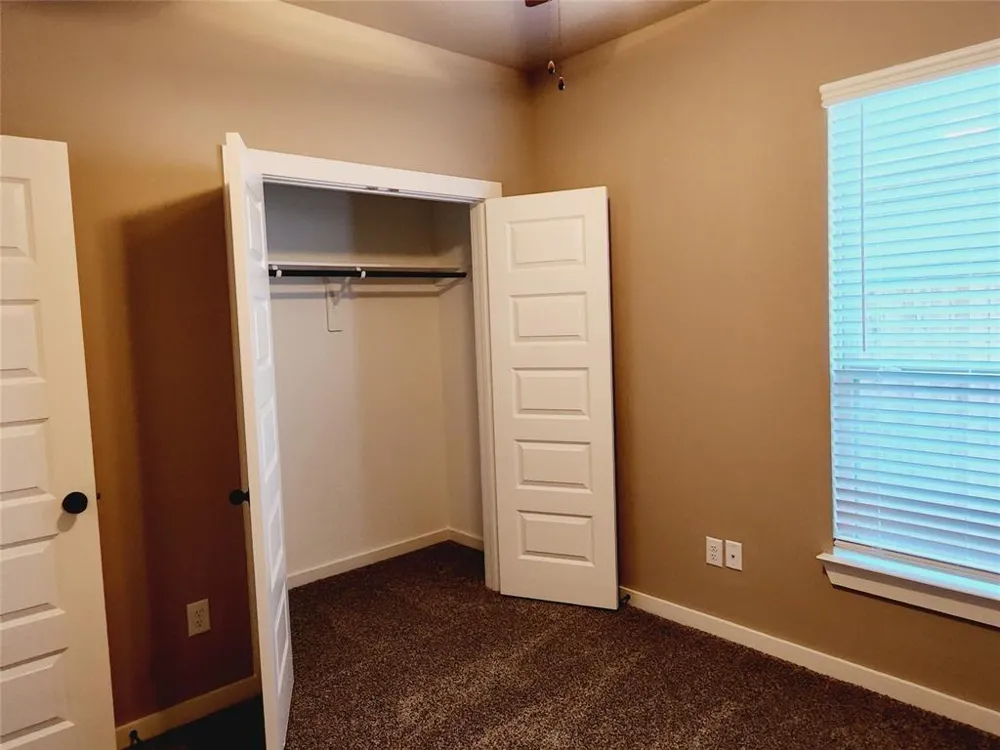 9840 Grosbeak Lane Magnolia, TX 77354
