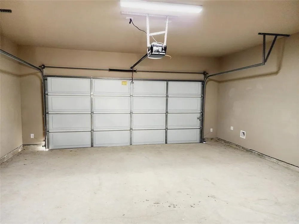 9840 Grosbeak Lane Magnolia, TX 77354