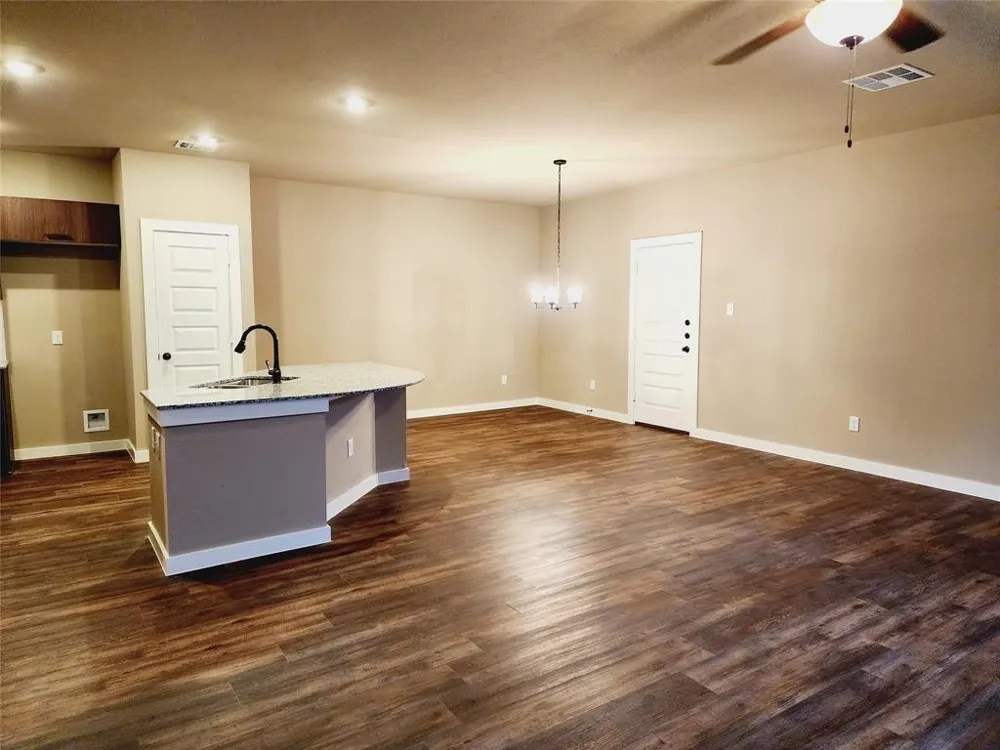 9840 Grosbeak Lane Magnolia, TX 77354