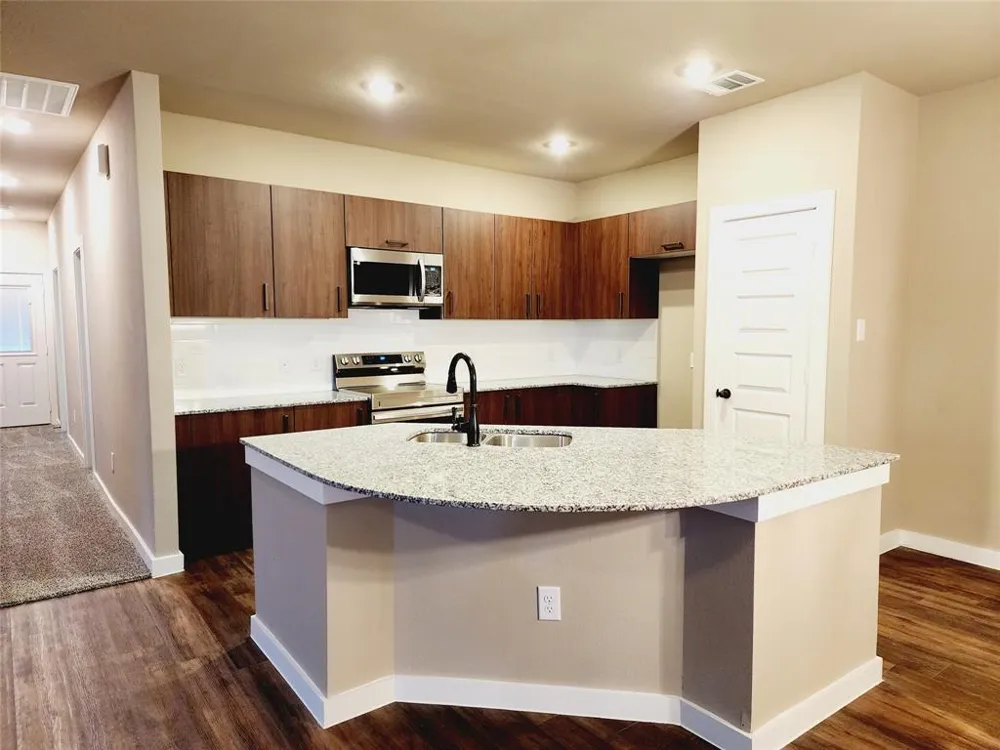 9840 Grosbeak Lane Magnolia, TX 77354