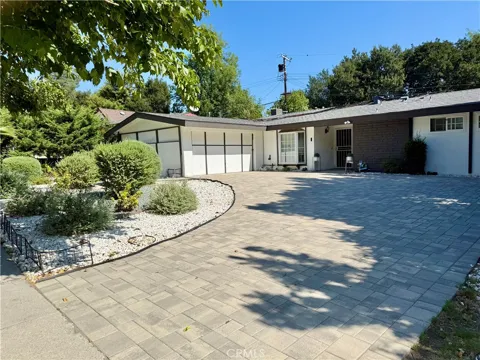 12122 Bradford Place