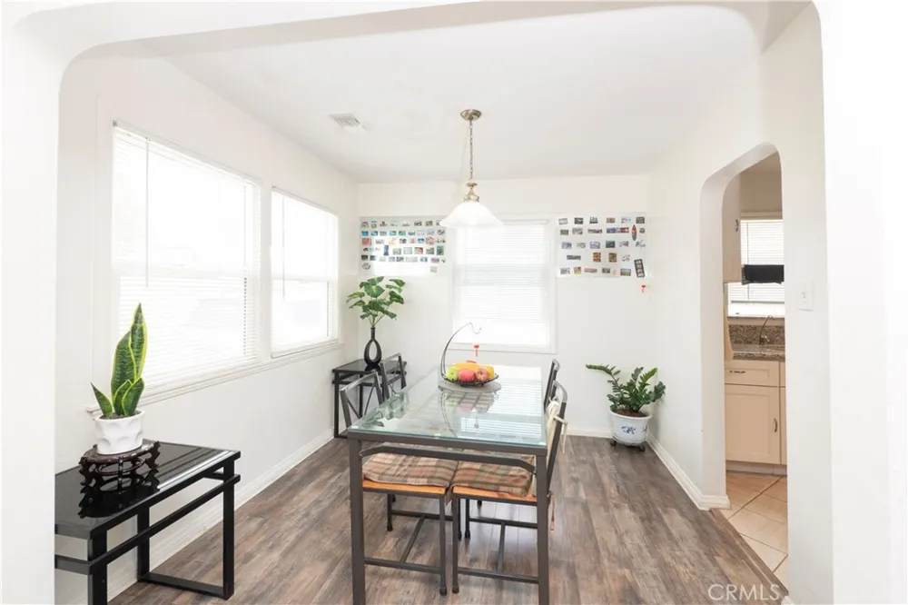 6925 Osbun Highland, CA 92404
