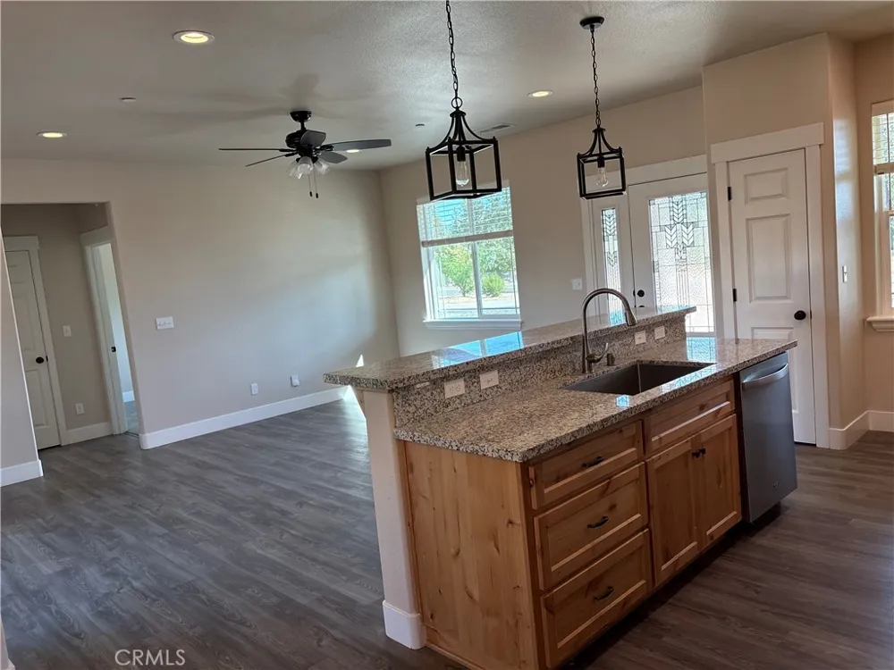 5979 Kibler Paradise, CA 95969