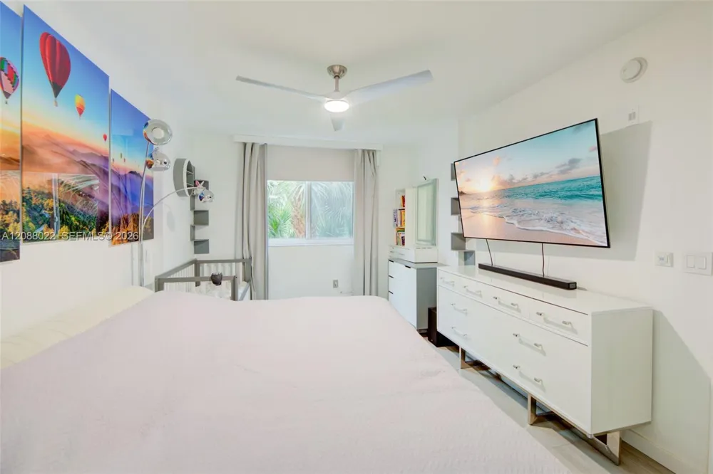 2775 NE 187th St #215 Aventura, FL 33180