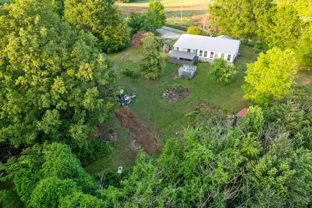 2000 Myers Cove Rd McMinnville, TN 37110