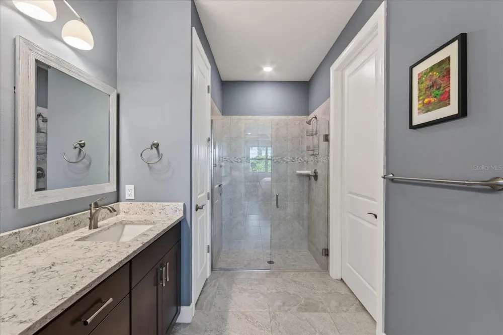 6927 HOLBROOK COVE Lakewood Ranch, FL 34202