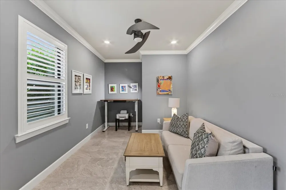 6927 HOLBROOK COVE Lakewood Ranch, FL 34202