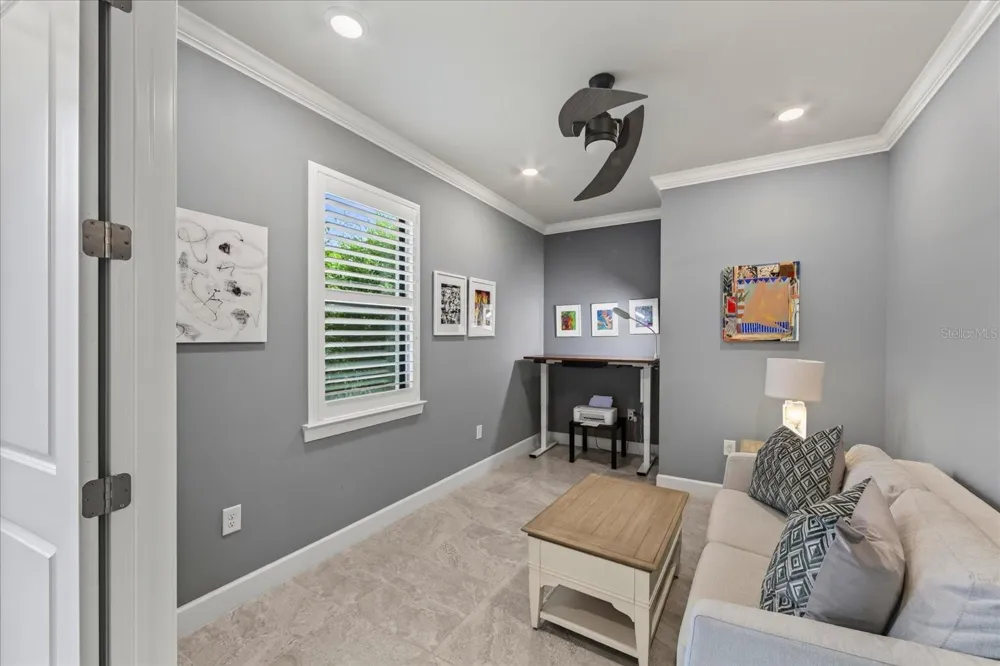 6927 HOLBROOK COVE Lakewood Ranch, FL 34202