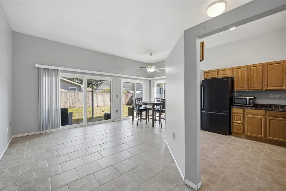 7714 GLADES COURT Temple Terrace, FL 33637