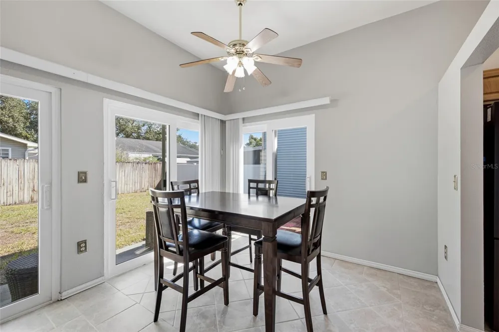 7714 GLADES COURT Temple Terrace, FL 33637