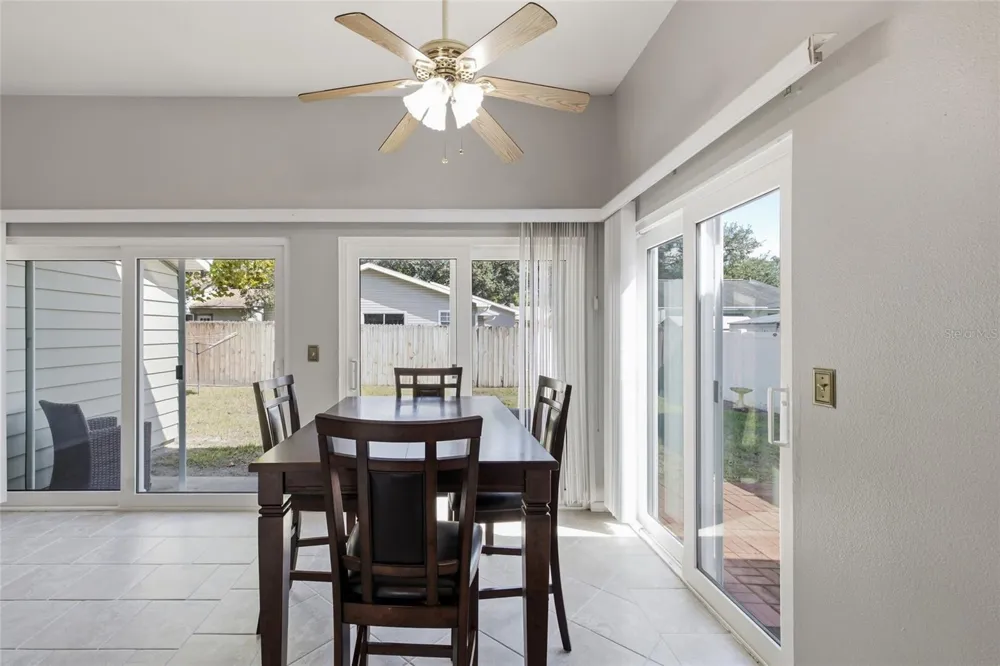7714 GLADES COURT Temple Terrace, FL 33637