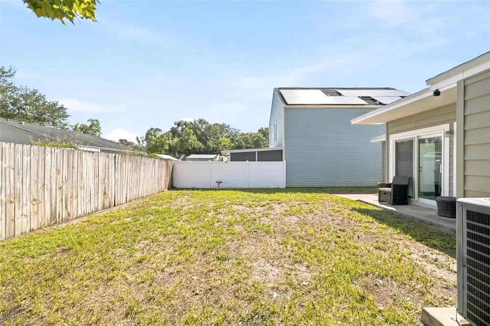 7714 GLADES COURT Temple Terrace, FL 33637