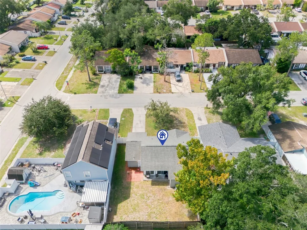 7714 GLADES COURT Temple Terrace, FL 33637