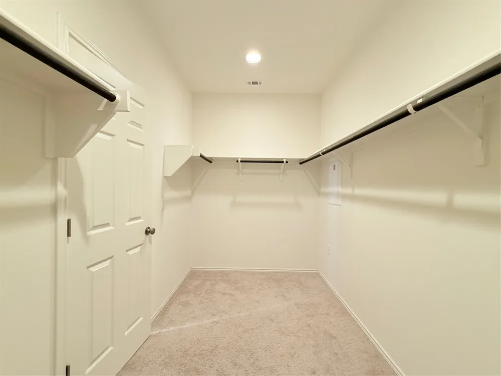 1905 Crimson Rosella Trail Austin, TX 78728