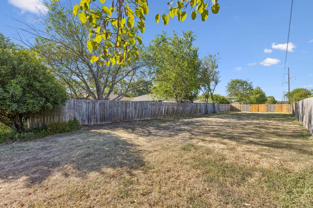 100 Devons Cove Buda, TX 78610