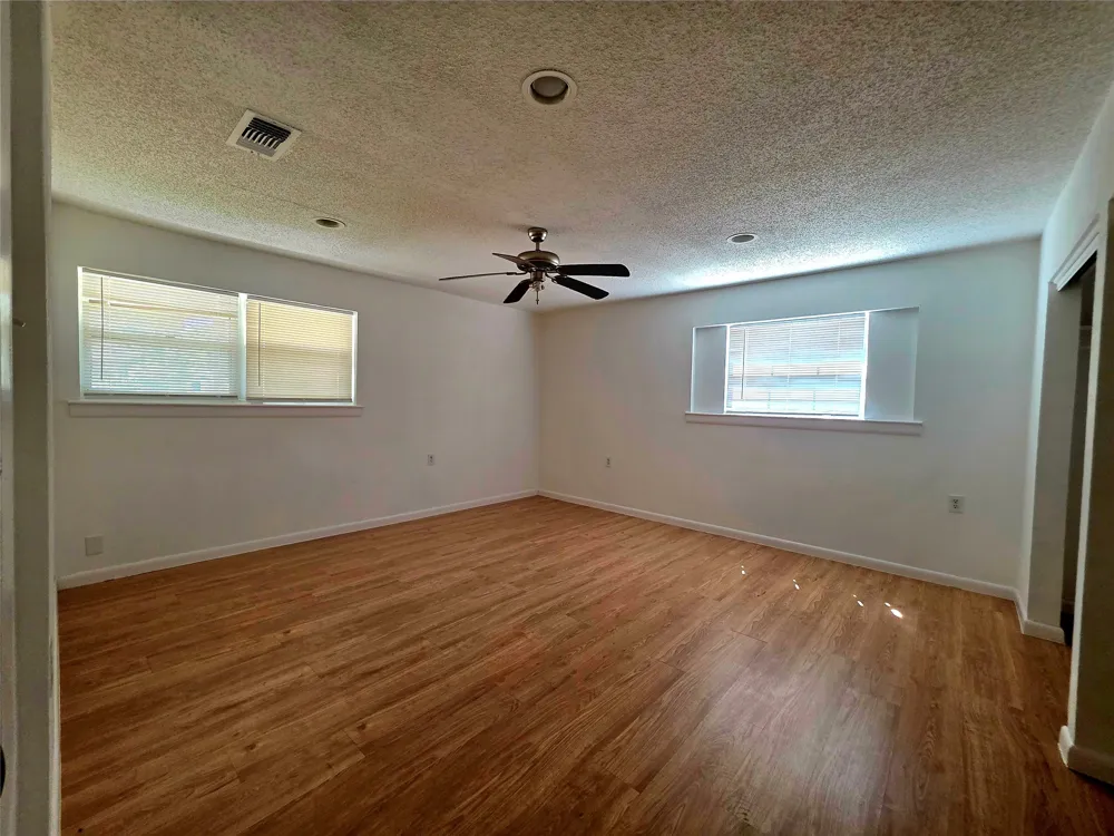 272 Palomino Drive Saginaw, TX 76179