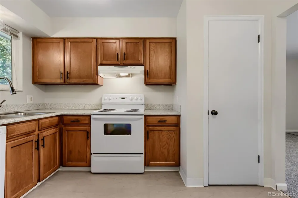 6270 S Fenton Court Littleton, CO 80123