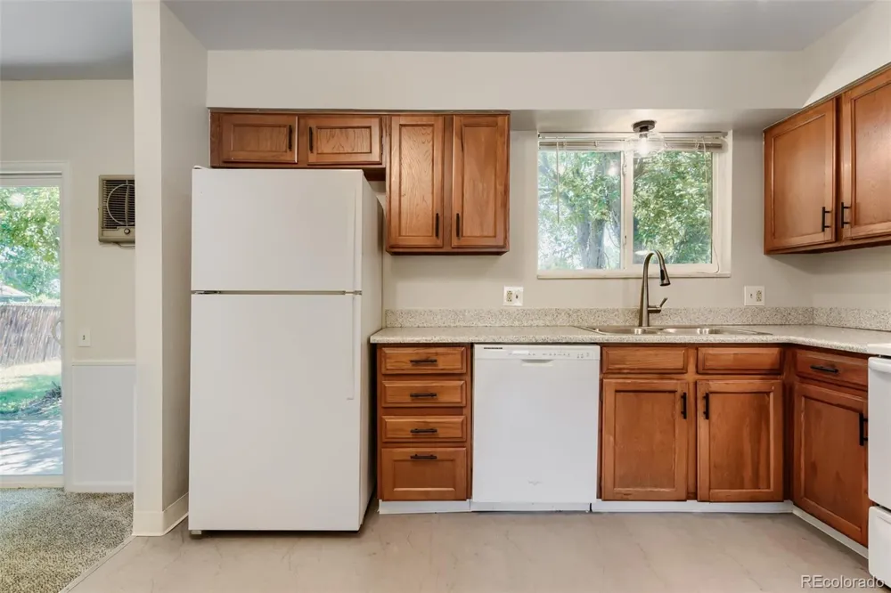 6270 S Fenton Court Littleton, CO 80123