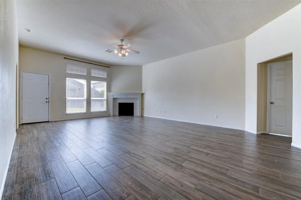 3314 Single Ridge Way Katy, TX 77493
