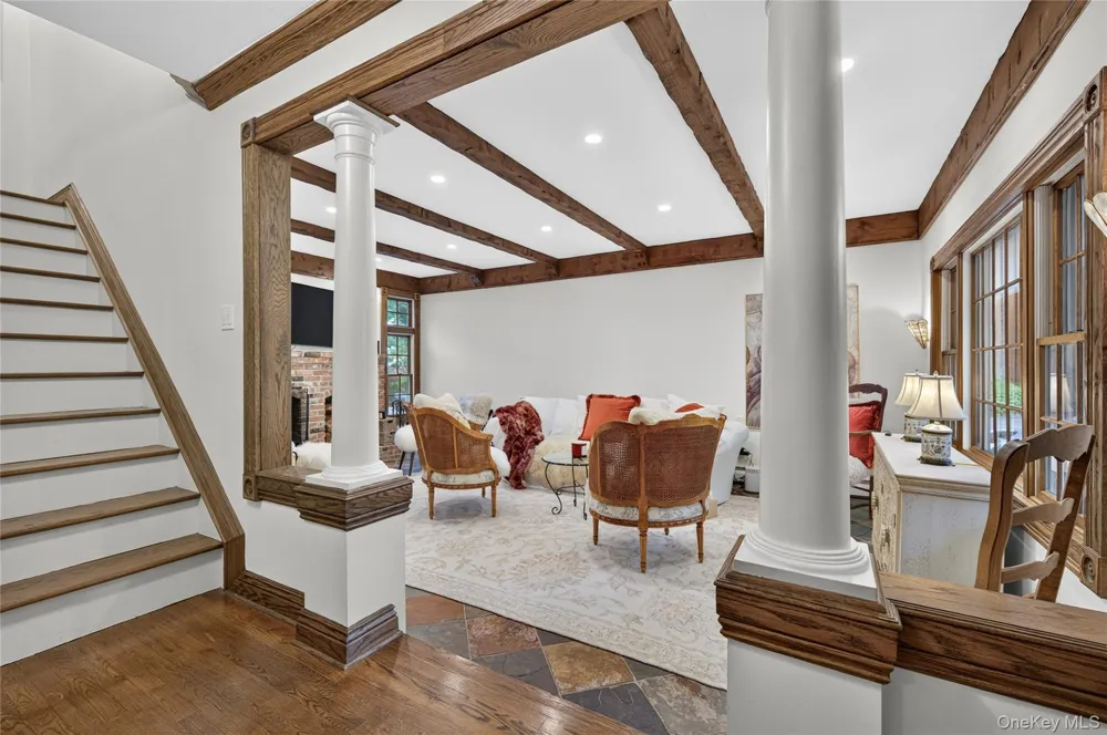4 Salt Hay Way Smithtown, NY 11787