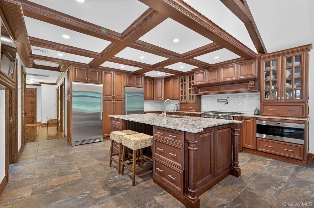 4 Salt Hay Way Smithtown, NY 11787