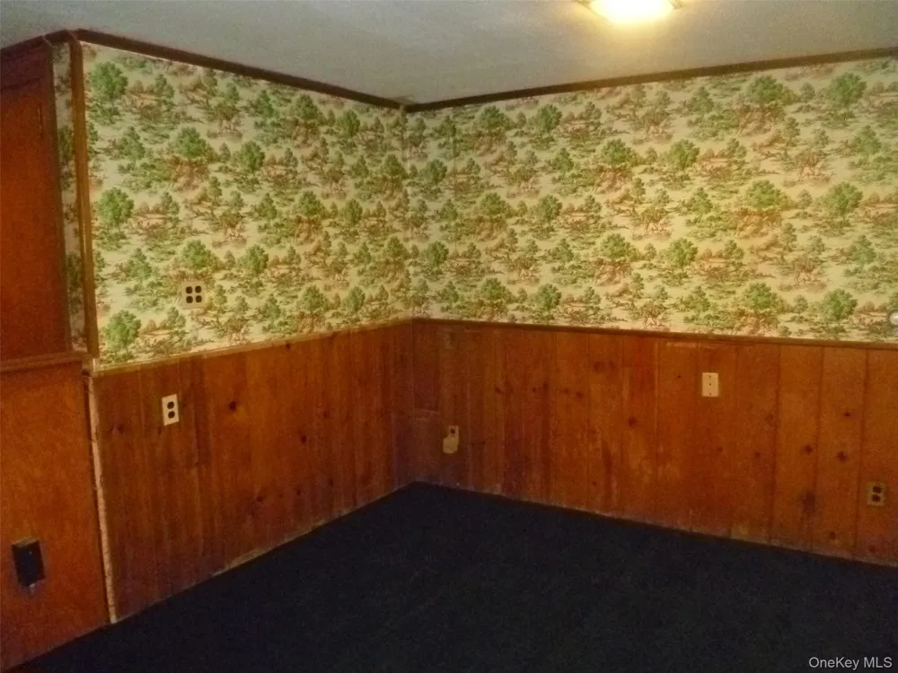 17 Chestnut Lane Newburgh, NY 12550