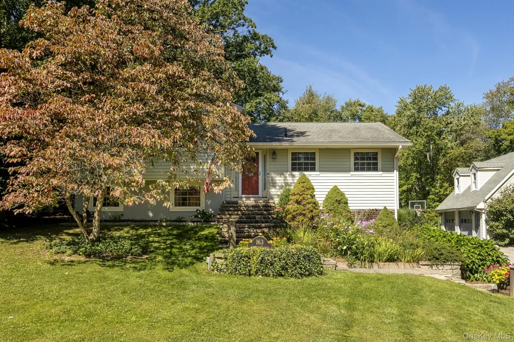 163 Horseshoe Road Millbrook, NY 12545