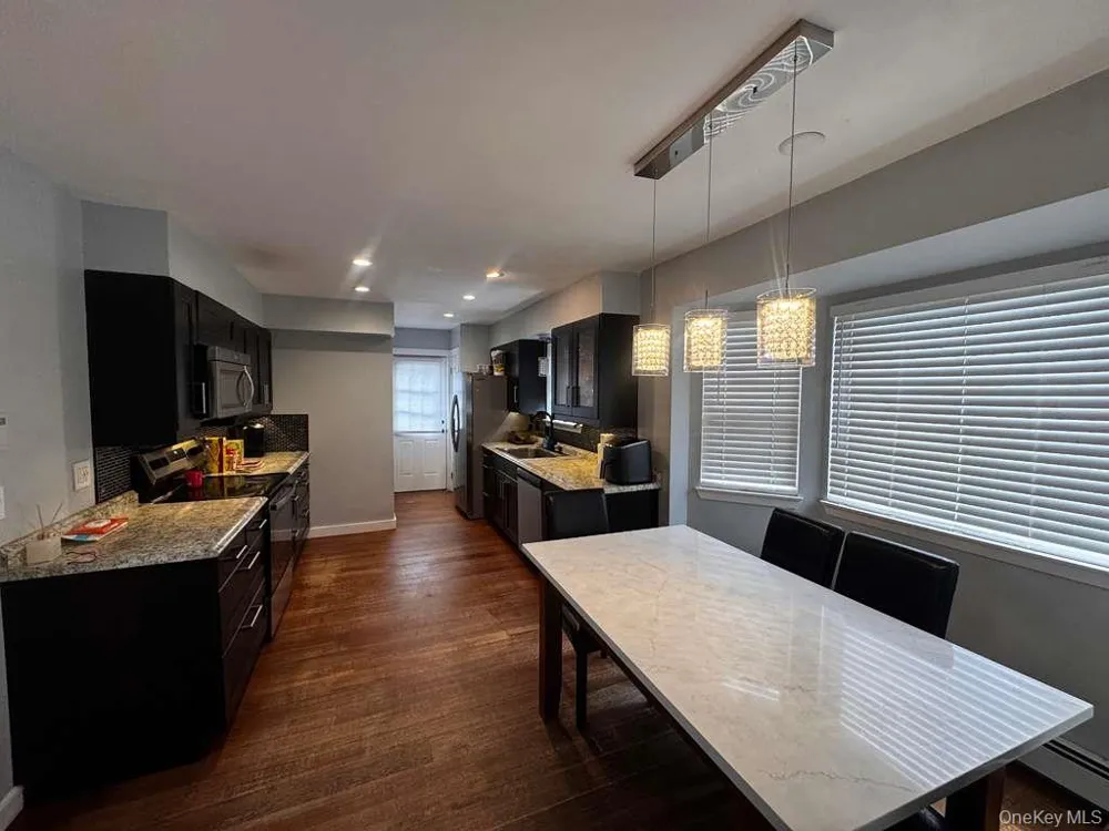 42 Breston Drive W Shirley, NY 11967