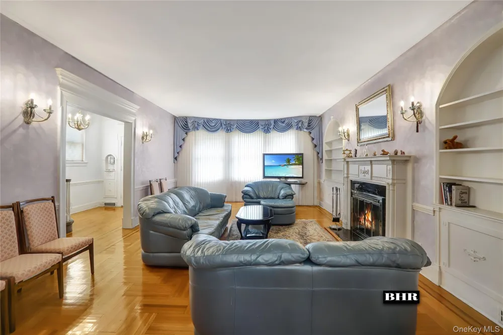 272 Exeter Street Brooklyn, NY 11235