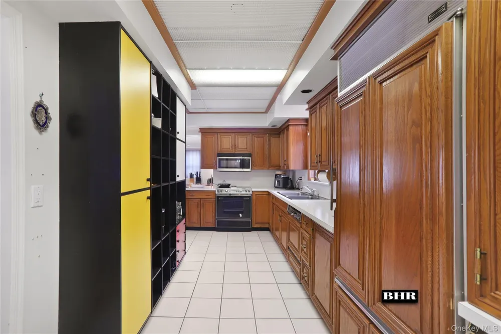 272 Exeter Street Brooklyn, NY 11235