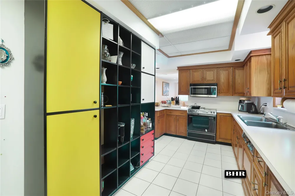 272 Exeter Street Brooklyn, NY 11235