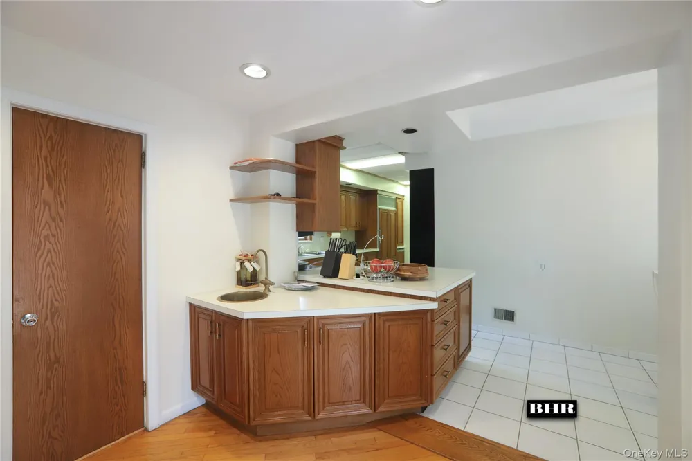 272 Exeter Street Brooklyn, NY 11235