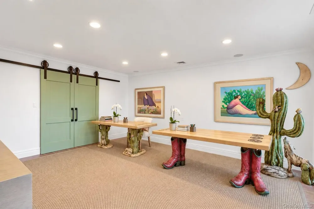 710 Sound View Road Mill Neck, NY 11771