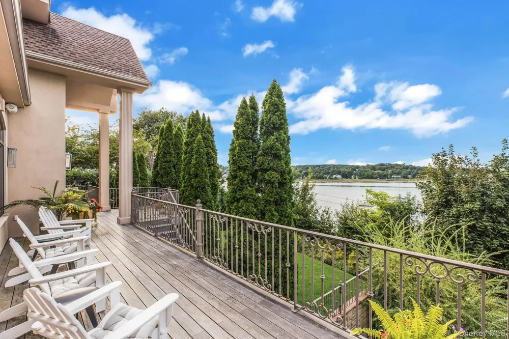 710 Sound View Road Mill Neck, NY 11771
