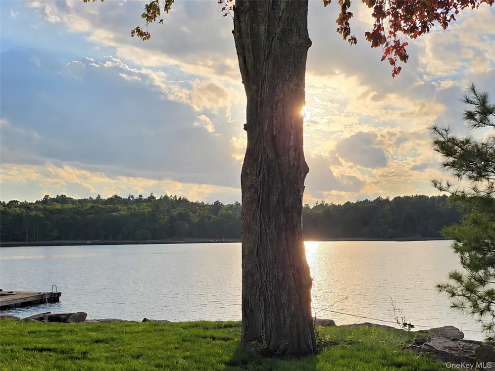 129 Starlight Road Monticello, NY 12701