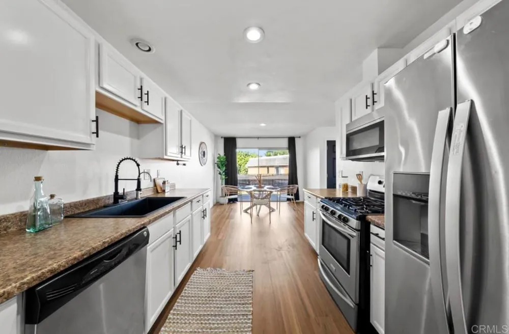1217 Mariposa Court Vista, CA 92084