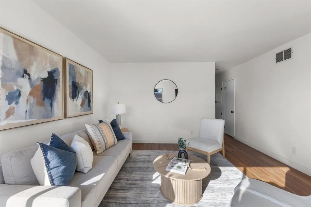 1217 Mariposa Court Vista, CA 92084