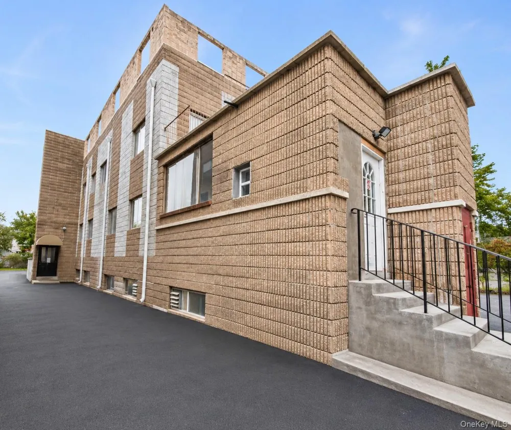 21 Rita Avenue Monsey, NY 10952