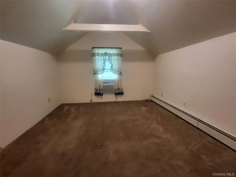 27 Ash Street Monroe, NY 10950