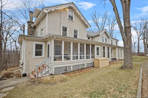 67 Old Albany Post Road #6