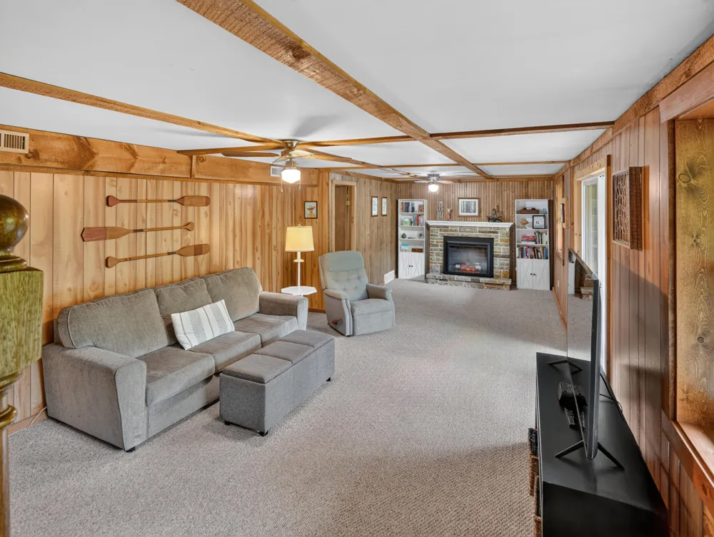 3681 S Cobmoosa Trail Hesperia, MI 49421