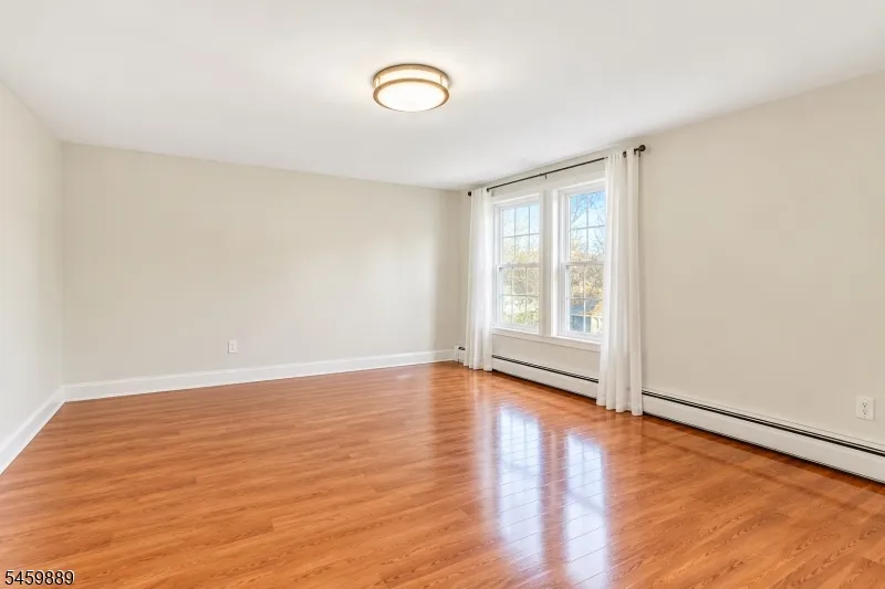 237 Johnson Ave Piscataway, NJ 08854