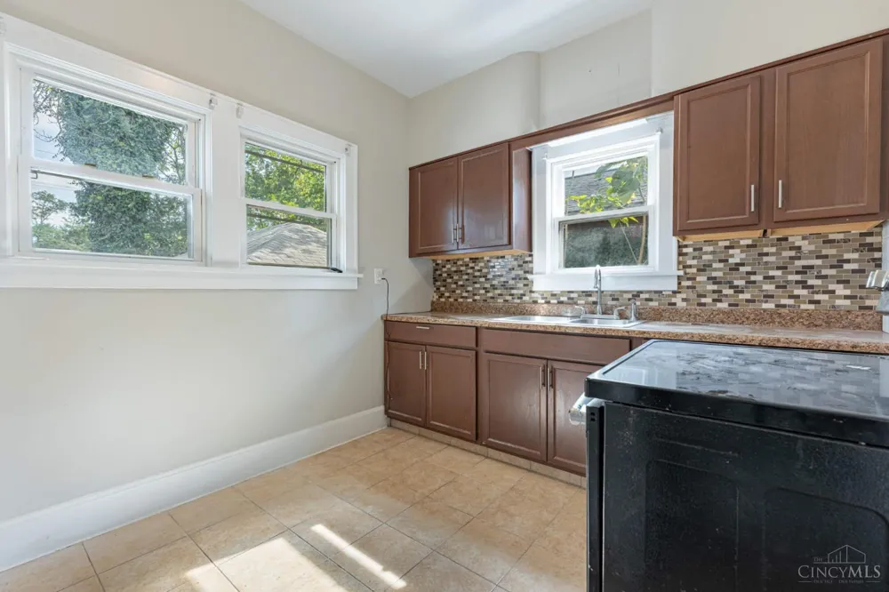 2720 Wilbraham Road Middletown, OH 45042