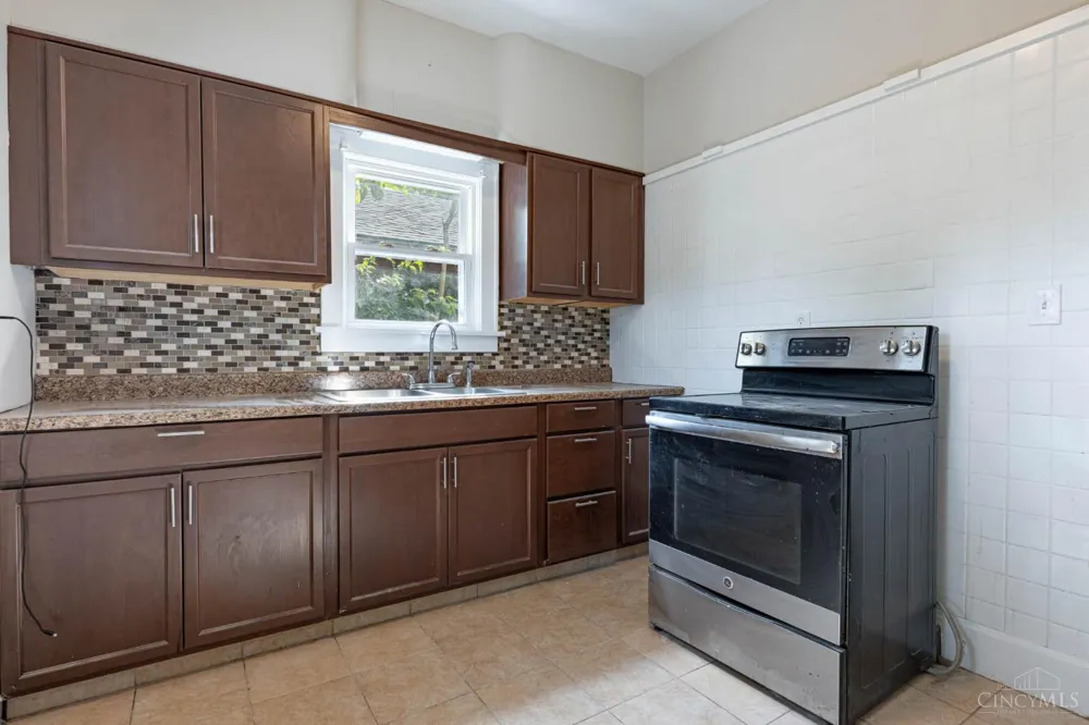 2720 Wilbraham Road Middletown, OH 45042