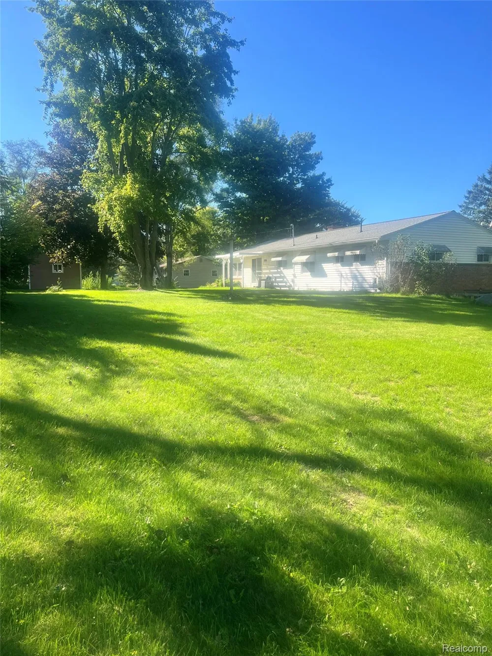3063 Britton Road Perry City, MI 48872