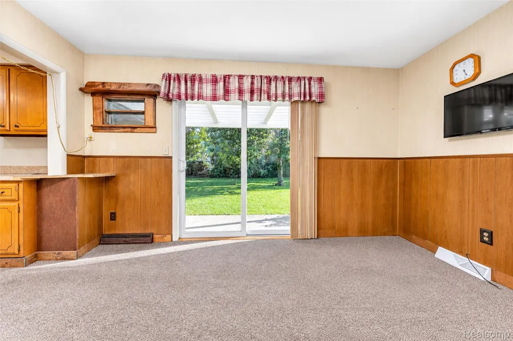 3063 Britton Road Perry City, MI 48872