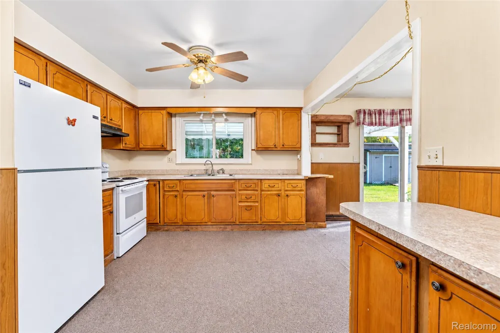 3063 Britton Road Perry City, MI 48872