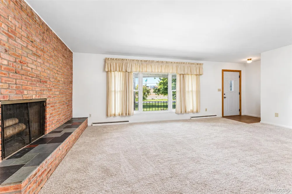 3063 Britton Road Perry City, MI 48872